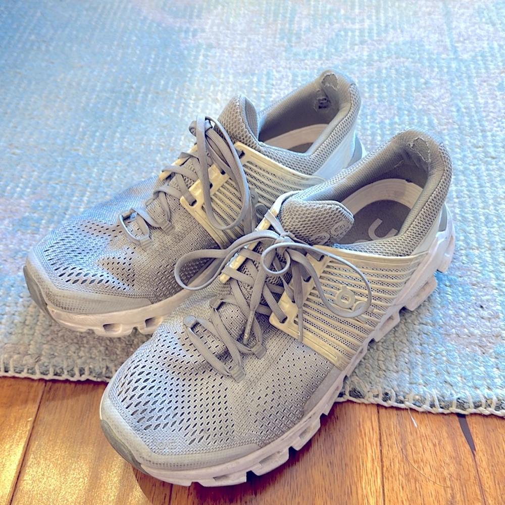 On Cloud Cloudswift Helion Superfoam Glacier White Women’s Running Shoes